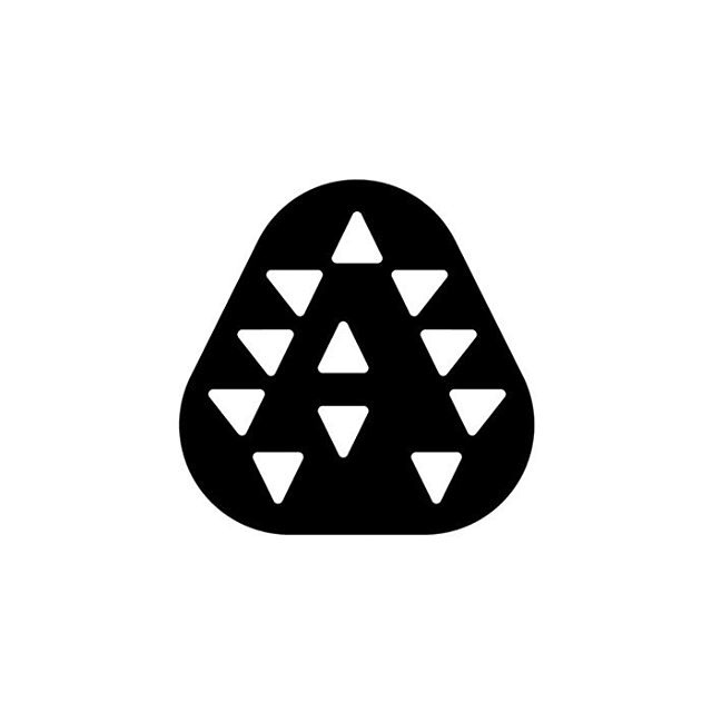 logobw-0615.jpg