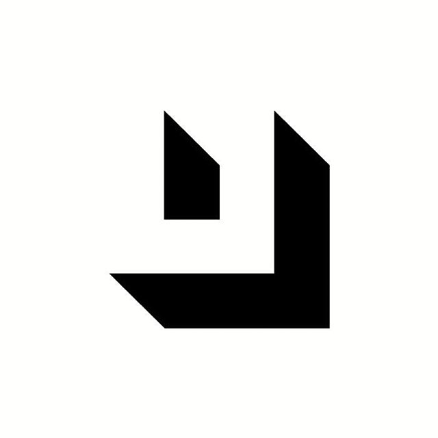 logobw-0641.jpg