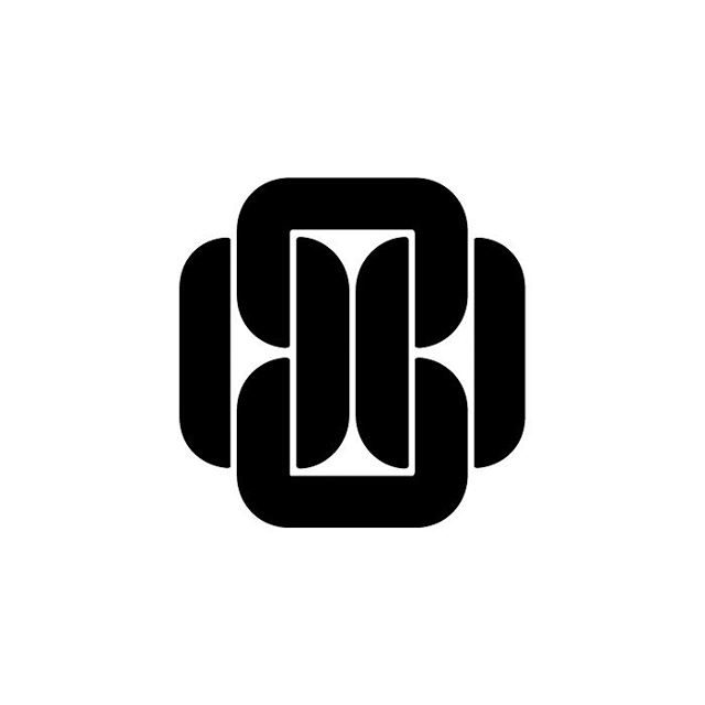 logobw-1004.jpg