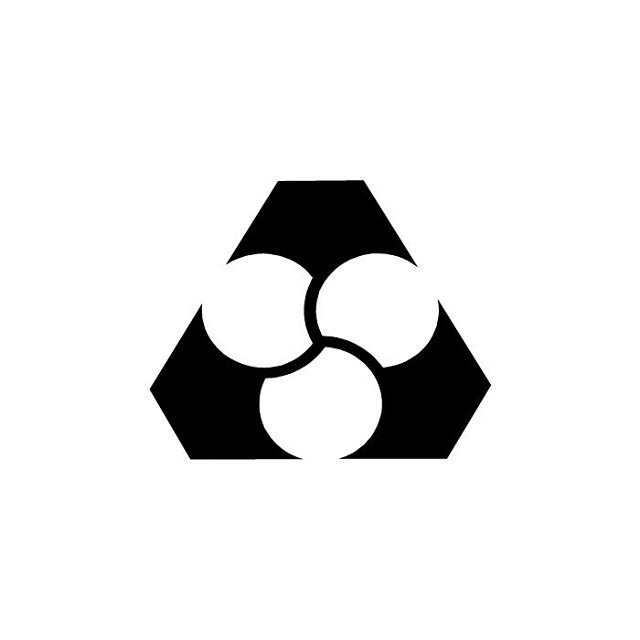 logobw-1010.jpg