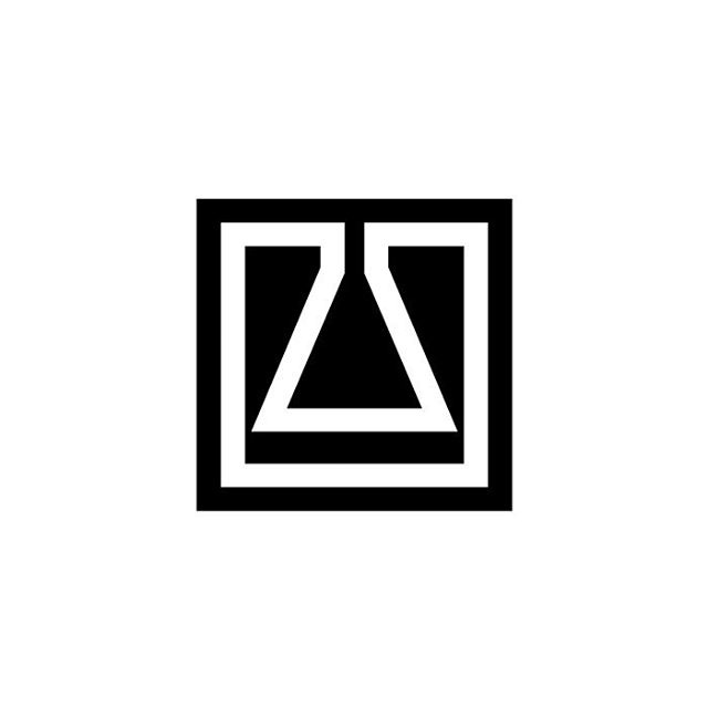 logobw-1059.jpg