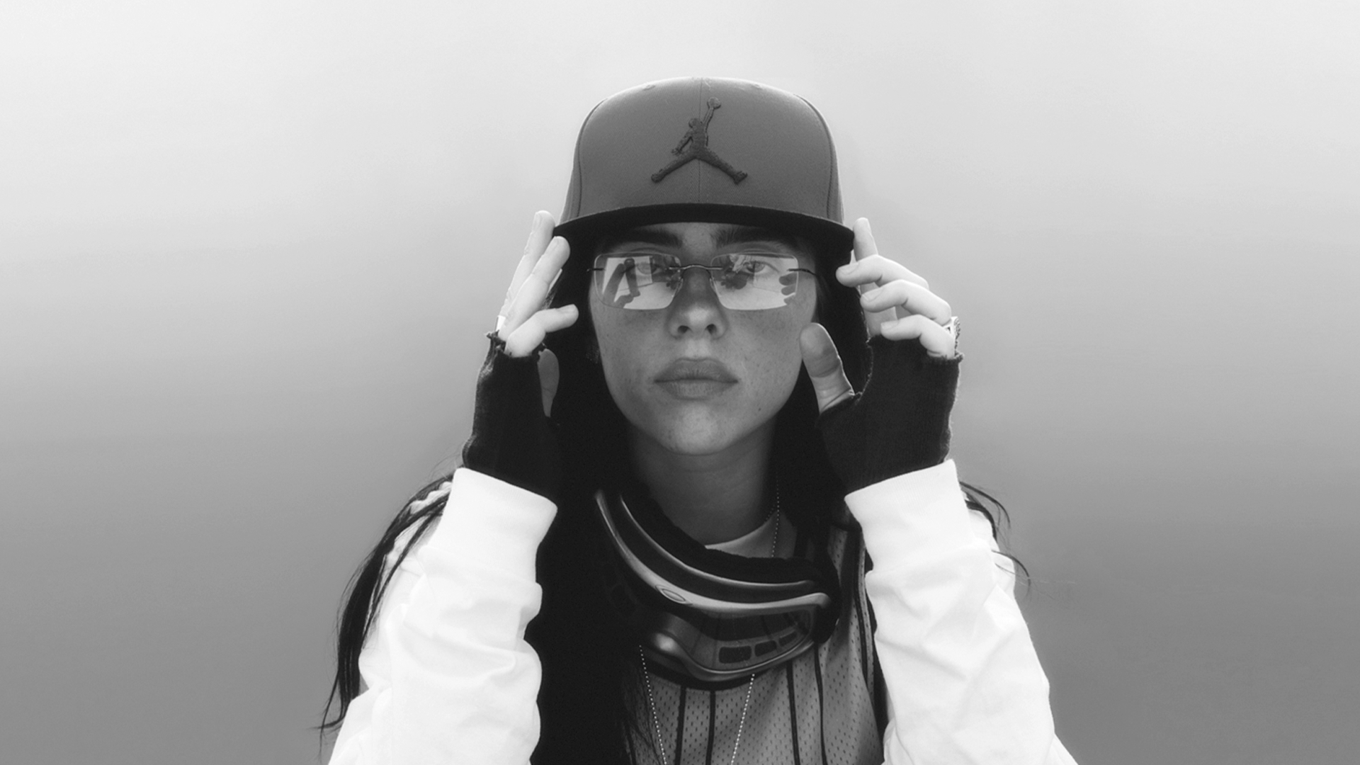 BILLIE-EILISH-OCT-2024-1920X1080.jpg